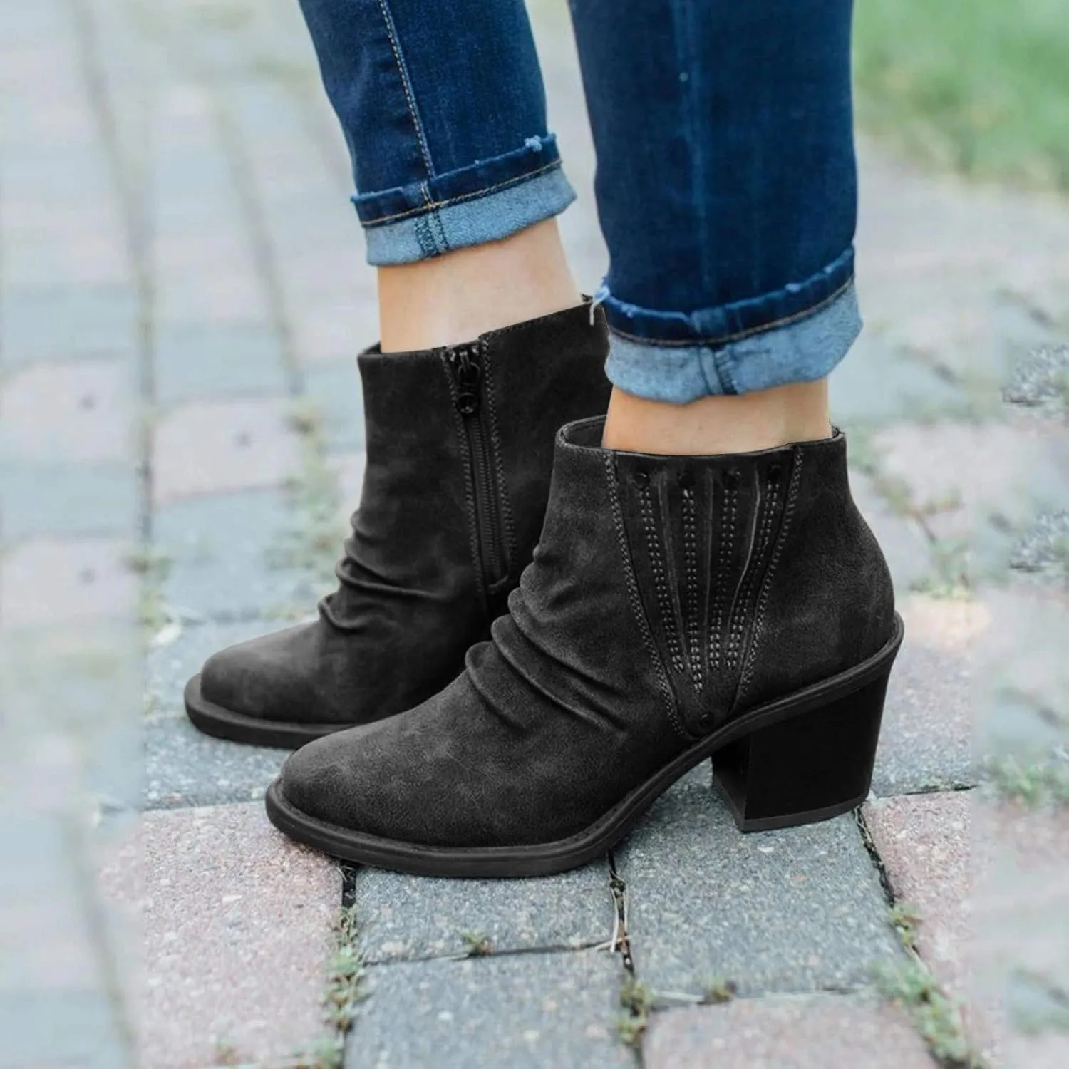 AMDBEL Fall Shoes for Women 2024 Low Chunky Heel Zipper Booties Point Toe Short Boots Roman Dressy Fall Winter Shoes